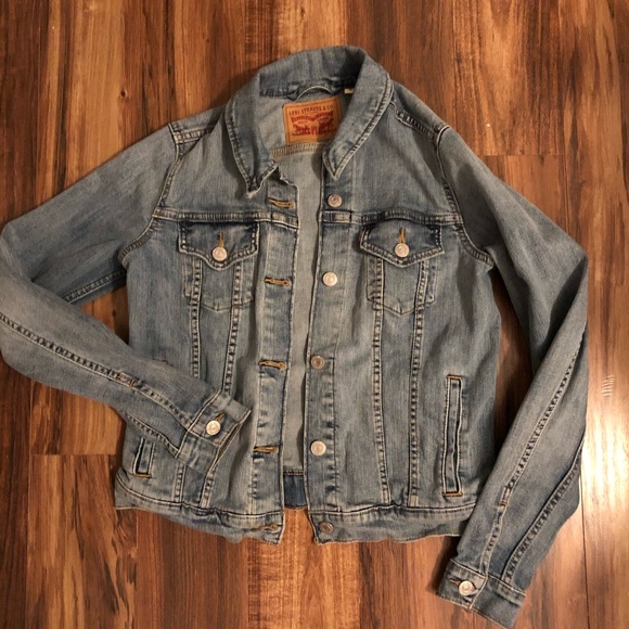 Levi's Jackets & Blazers - Light blue Levi’s Jean Jacket.